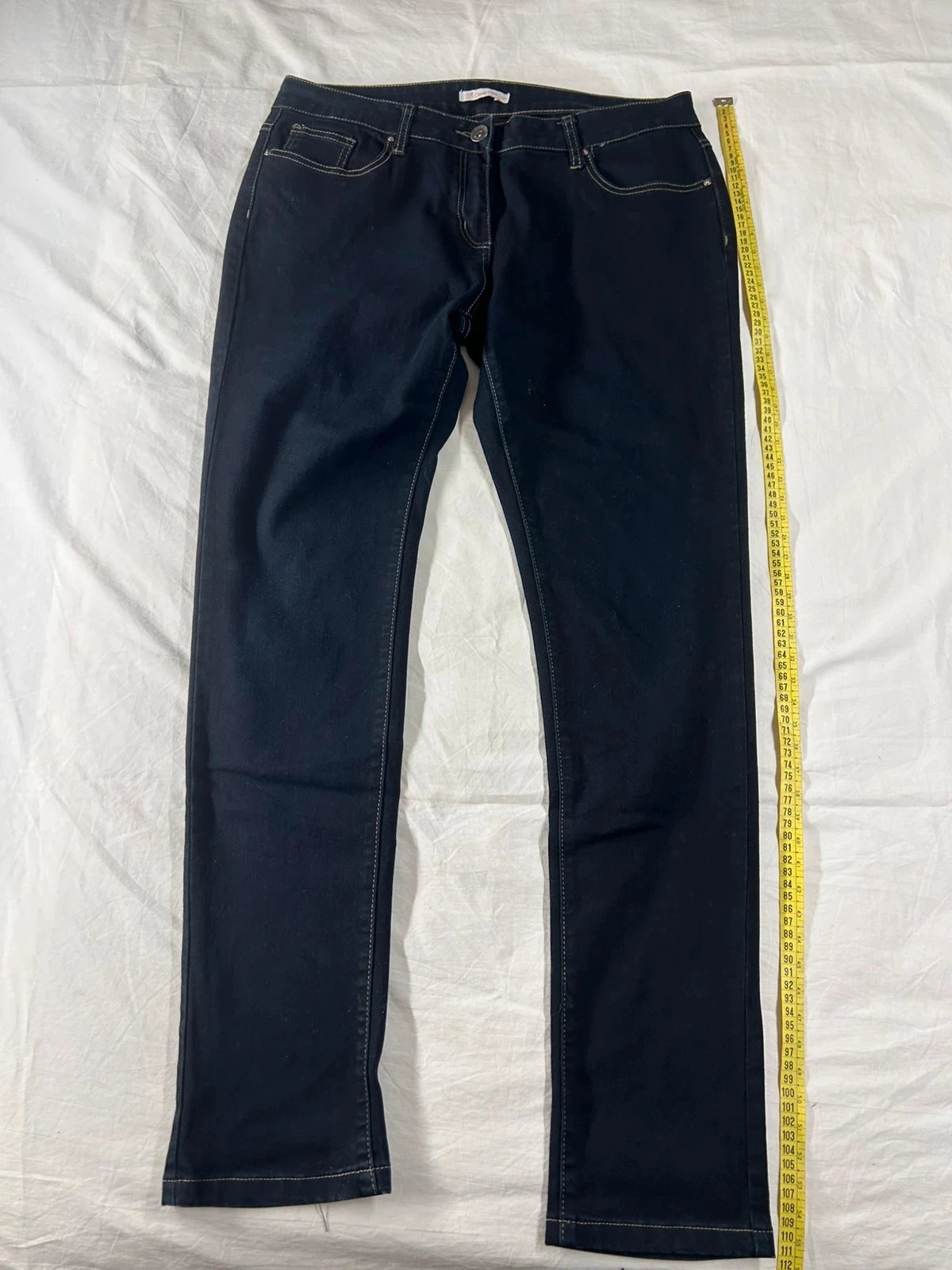 Jean slim noir gémo brodé à l’arrière taille 46